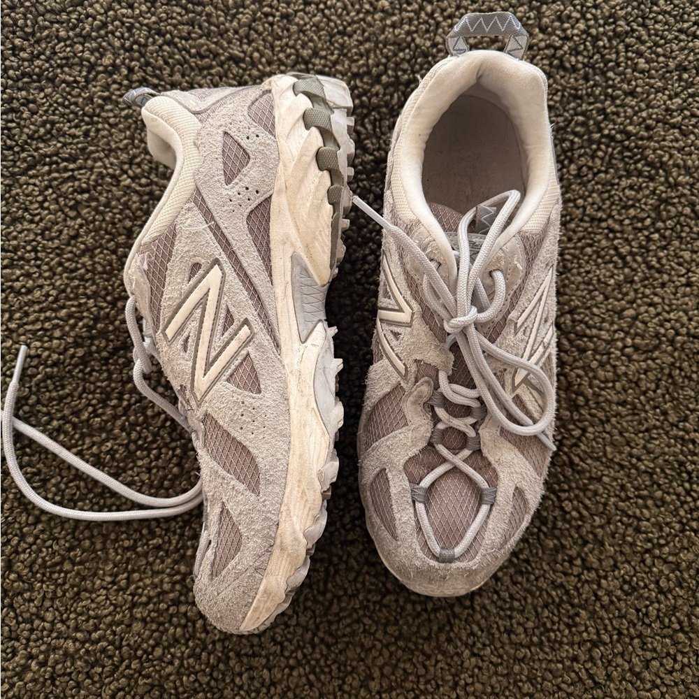 New Balance Sneakers